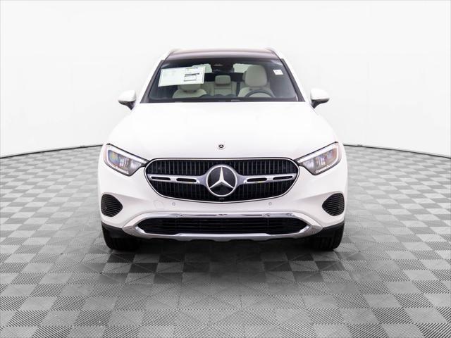 new 2025 Mercedes-Benz GLC 300 car, priced at $56,055