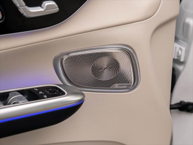 new 2025 Mercedes-Benz GLC 300 car, priced at $57,965