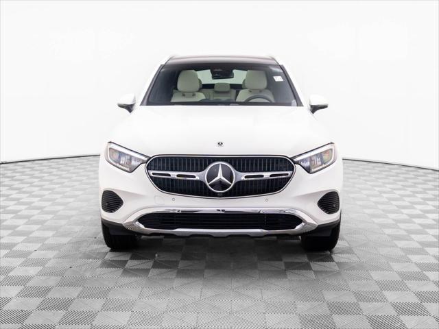 new 2025 Mercedes-Benz GLC 300 car, priced at $57,965