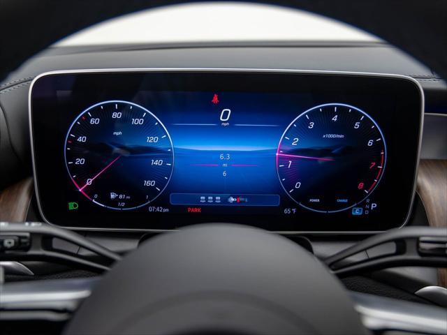new 2025 Mercedes-Benz GLC 300 car, priced at $58,585
