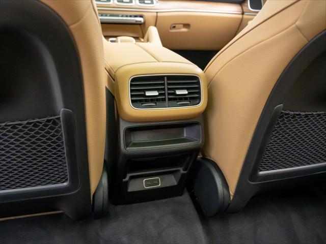 new 2025 Mercedes-Benz GLE 450 car, priced at $80,380