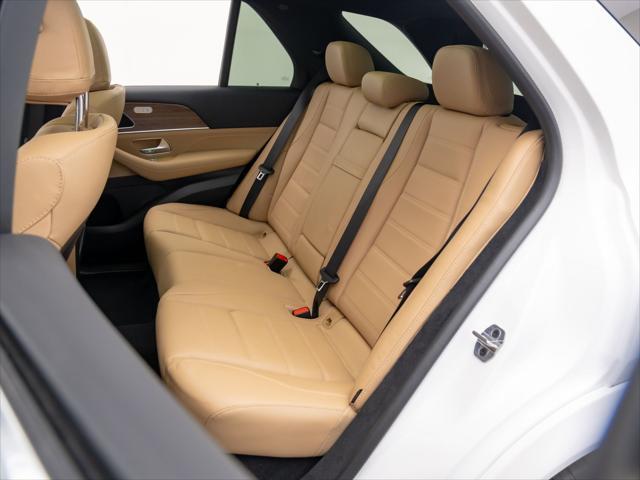 new 2025 Mercedes-Benz GLE 450 car, priced at $80,380