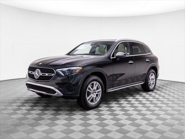 new 2025 Mercedes-Benz GLC 300 car, priced at $61,715