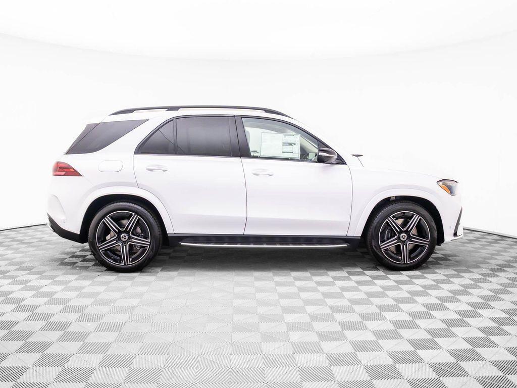 new 2026 Mercedes-Benz GLE 450 car, priced at $81,615