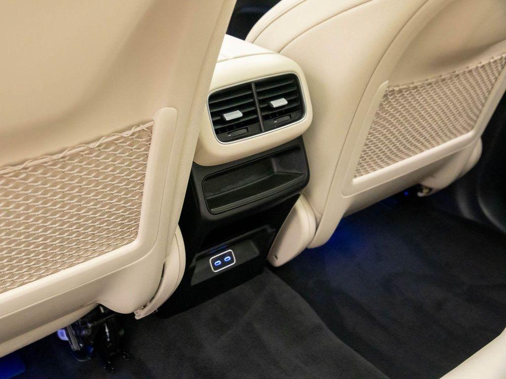 new 2026 Mercedes-Benz GLE 450 car, priced at $81,615