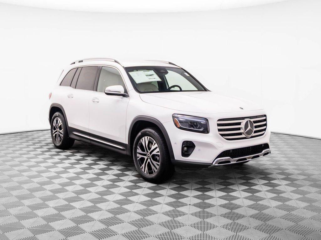 used 2025 Mercedes-Benz GLB 250 car, priced at $42,236