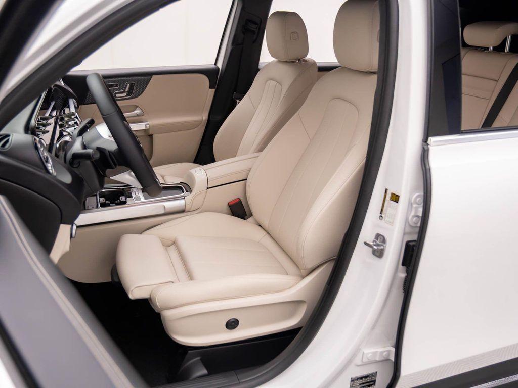 used 2025 Mercedes-Benz GLB 250 car, priced at $42,236