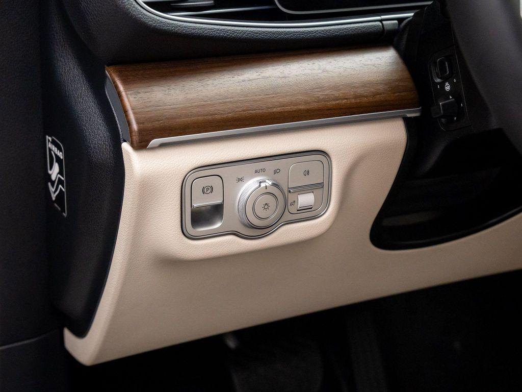 new 2026 Mercedes-Benz GLE 350 car, priced at $64,907