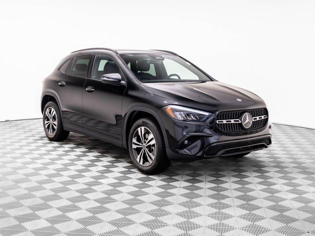 new 2026 Mercedes-Benz GLA 250 car, priced at $43,347