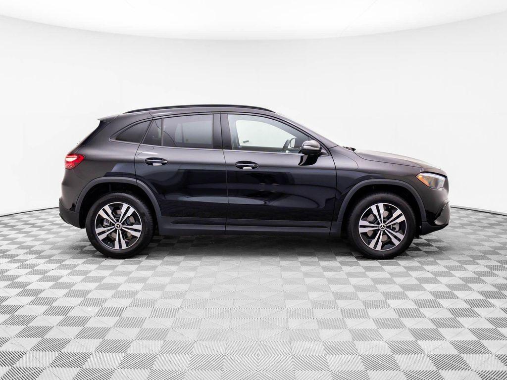 new 2026 Mercedes-Benz GLA 250 car, priced at $43,347