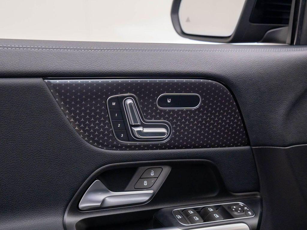 new 2026 Mercedes-Benz GLA 250 car, priced at $43,347