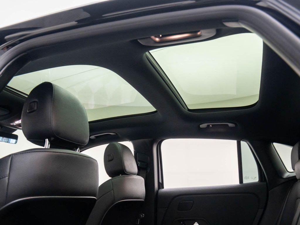 new 2026 Mercedes-Benz GLA 250 car, priced at $43,347