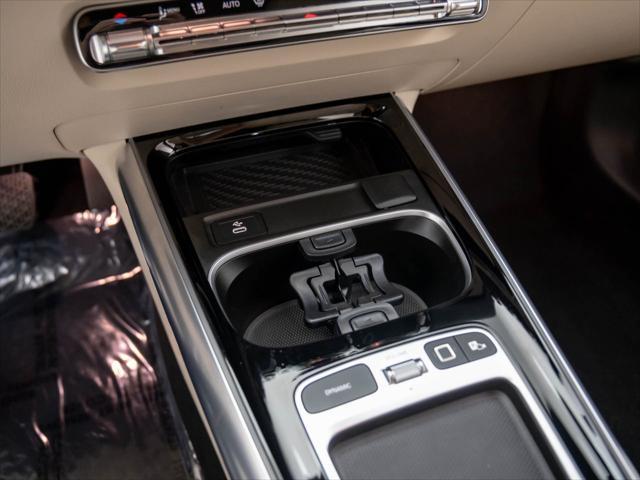 used 2025 Mercedes-Benz GLA 250 car, priced at $43,000