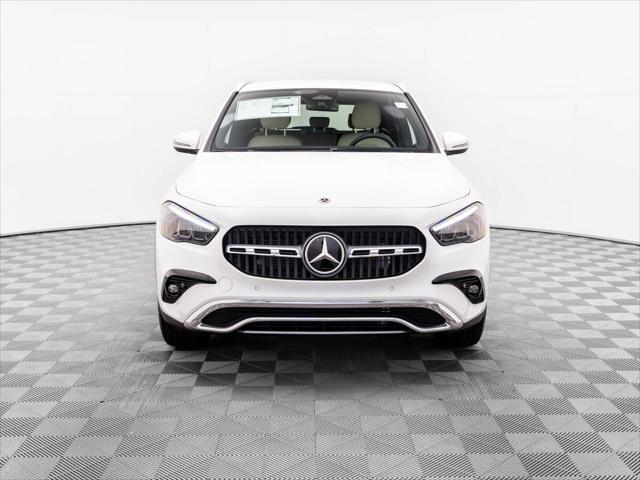 new 2025 Mercedes-Benz GLA 250 car, priced at $47,100