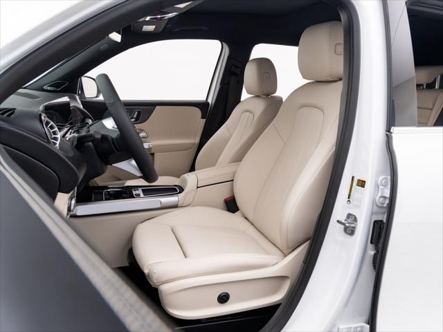 new 2025 Mercedes-Benz GLB 250 car