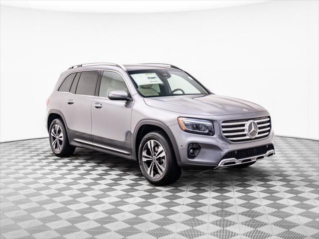 new 2025 Mercedes-Benz GLB 250 car, priced at $53,295