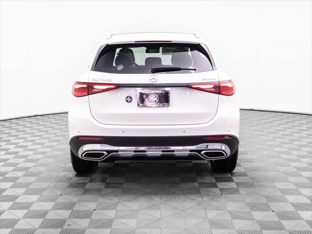 new 2025 Mercedes-Benz GLC 300 car, priced at $56,385