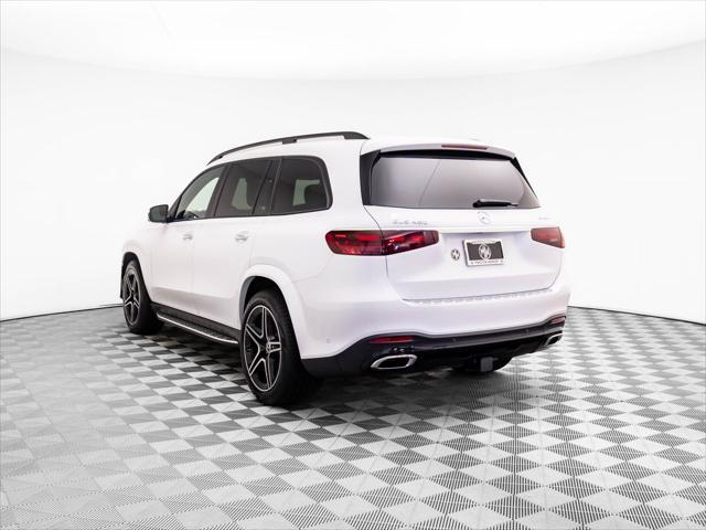 new 2025 Mercedes-Benz GLS 450 car