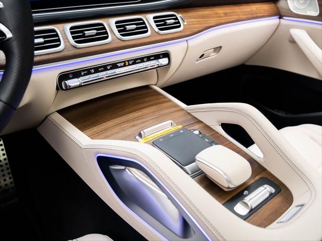 new 2025 Mercedes-Benz GLS 450 car