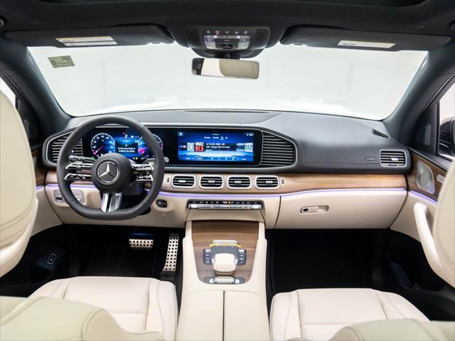 new 2025 Mercedes-Benz GLS 450 car