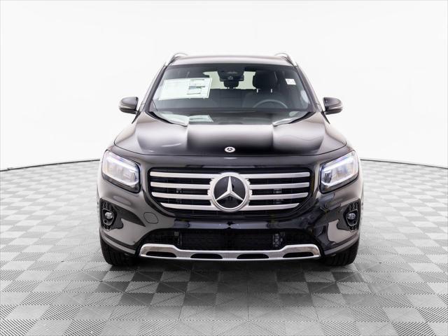 new 2025 Mercedes-Benz GLB 250 car, priced at $51,095