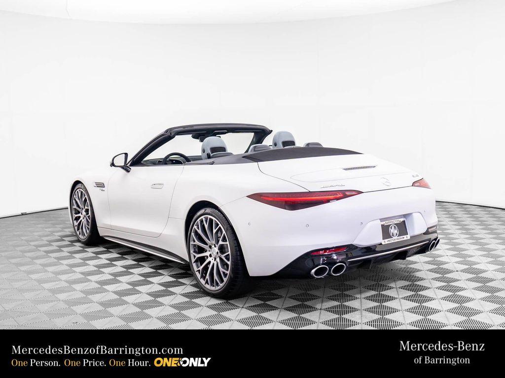 new 2025 Mercedes-Benz AMG SL 43 car, priced at $117,268