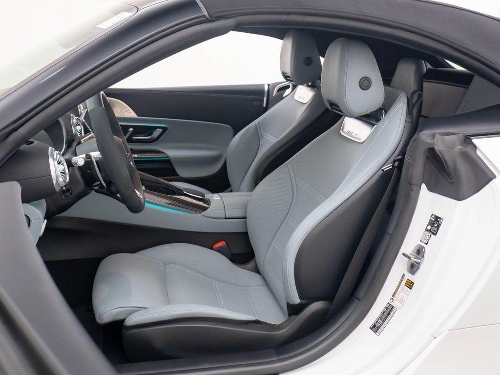 new 2025 Mercedes-Benz AMG SL 43 car, priced at $117,268