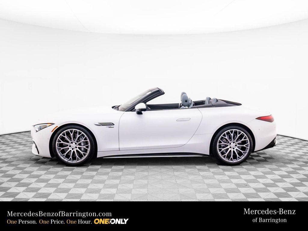 new 2025 Mercedes-Benz AMG SL 43 car, priced at $117,268