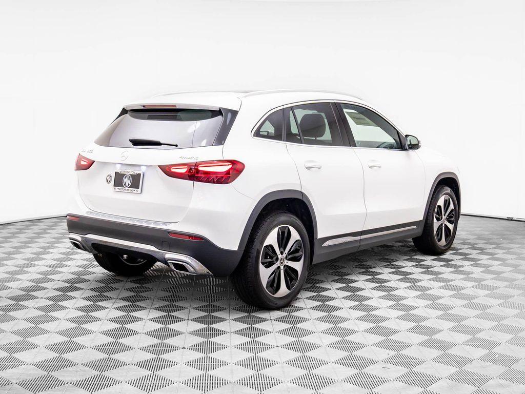 new 2026 Mercedes-Benz GLA 250 car, priced at $43,725
