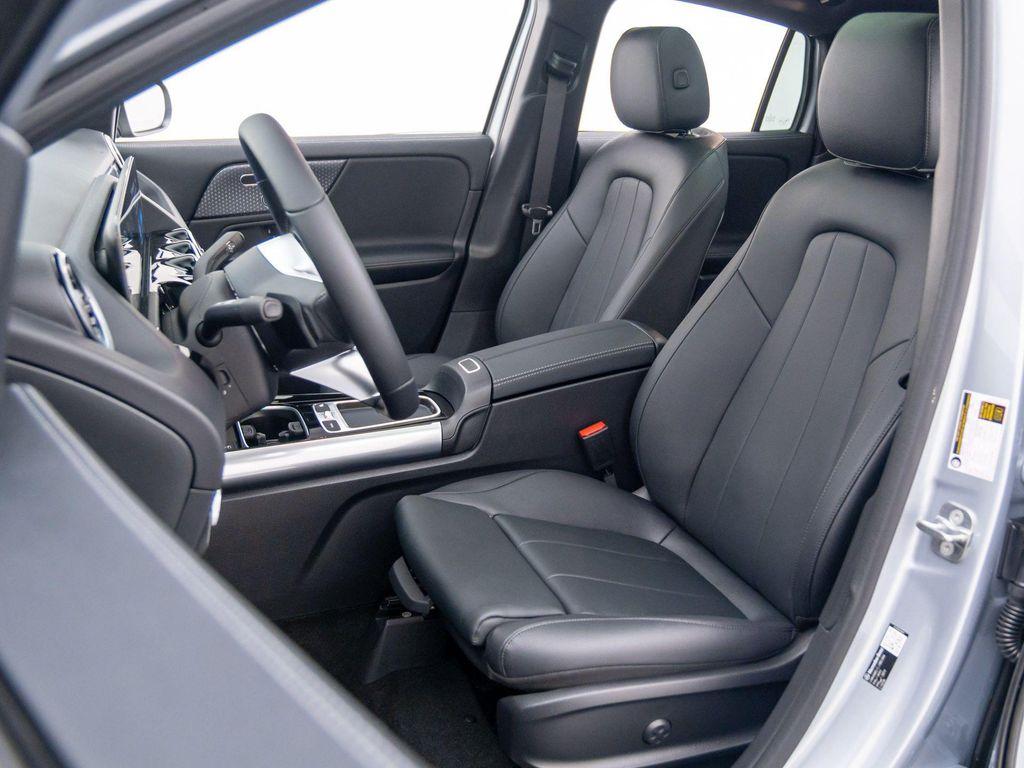 new 2026 Mercedes-Benz GLA 250 car, priced at $49,540