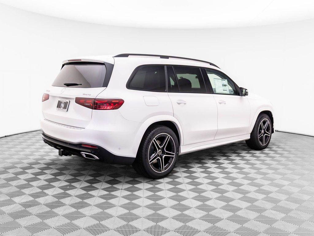 new 2025 Mercedes-Benz GLS 450 car, priced at $98,795