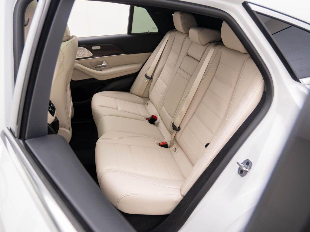 new 2026 Mercedes-Benz GLE 450 car, priced at $88,810