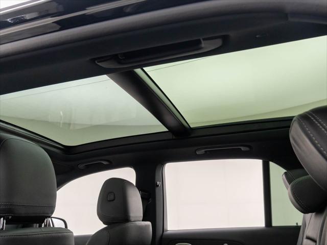 new 2025 Mercedes-Benz GLE 350 car, priced at $76,275