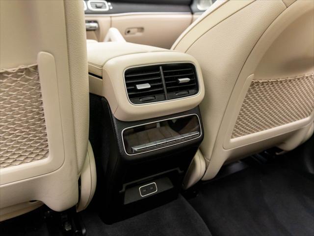 used 2025 Mercedes-Benz GLE 580 car, priced at $93,000