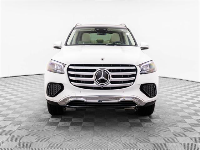 new 2025 Mercedes-Benz GLS 450 car, priced at $91,580