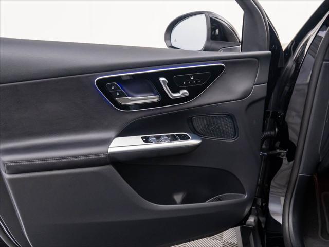 new 2025 Mercedes-Benz GLC 300 car, priced at $55,765