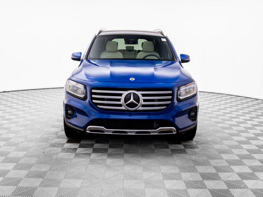 used 2025 Mercedes-Benz GLB 250 car, priced at $39,000