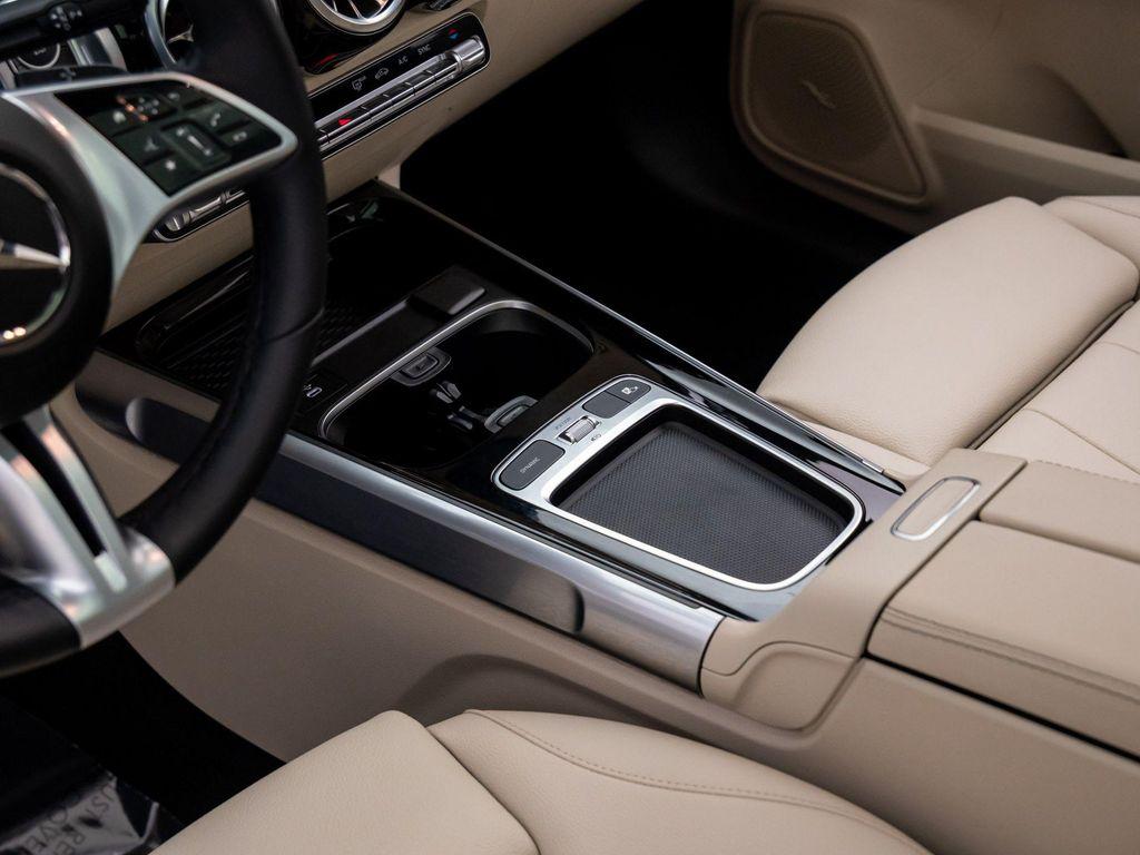 used 2025 Mercedes-Benz GLB 250 car, priced at $39,000