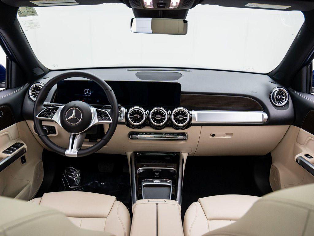 used 2025 Mercedes-Benz GLB 250 car, priced at $39,000