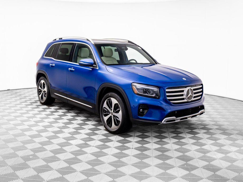 used 2025 Mercedes-Benz GLB 250 car, priced at $39,000