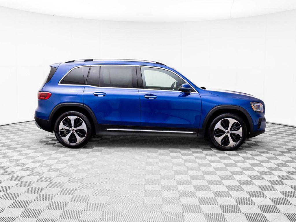 used 2025 Mercedes-Benz GLB 250 car, priced at $39,000