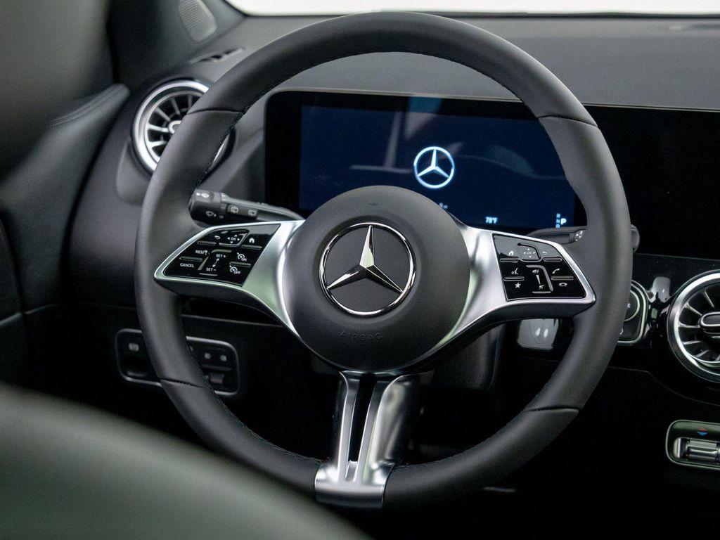 new 2026 Mercedes-Benz GLA 250 car, priced at $44,411