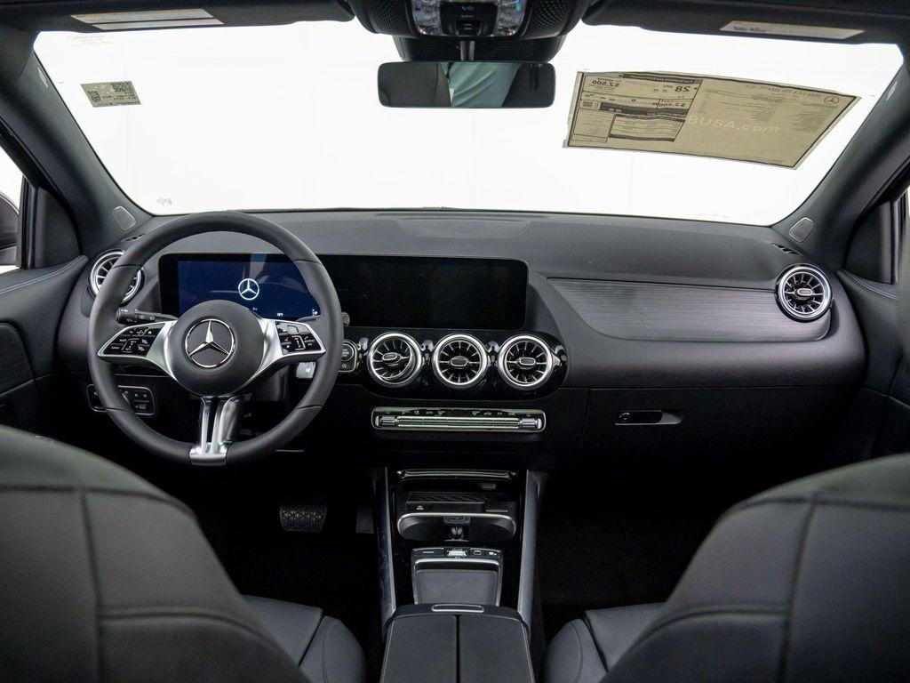 new 2026 Mercedes-Benz GLA 250 car, priced at $44,411