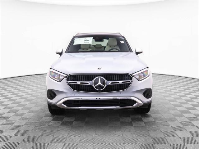 new 2025 Mercedes-Benz GLC 300 car, priced at $55,250