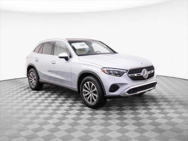 new 2025 Mercedes-Benz GLC 300 car, priced at $55,250