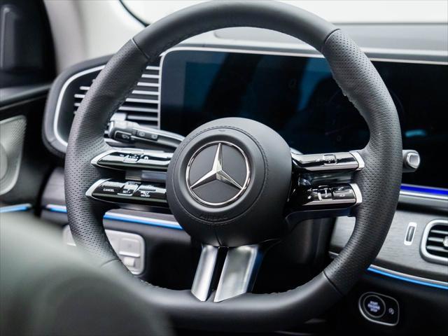 new 2025 Mercedes-Benz GLS 450 car, priced at $99,765