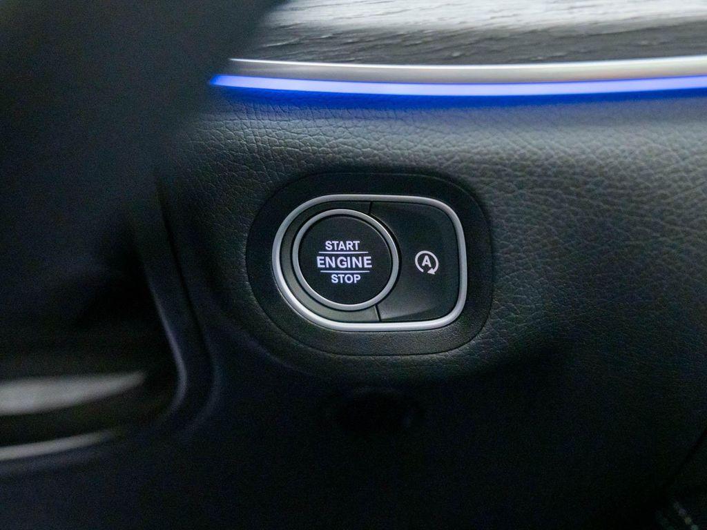 new 2025 Mercedes-Benz GLS 450 car, priced at $99,765