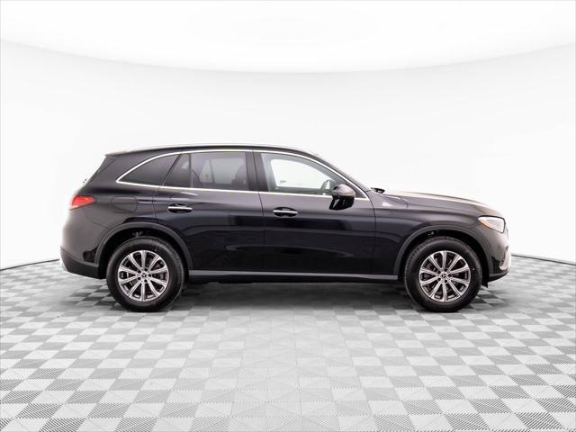 new 2025 Mercedes-Benz GLC 300 car, priced at $57,565