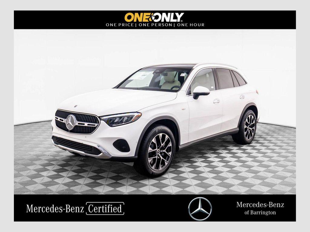 used 2025 Mercedes-Benz GLC 350e car, priced at $54,444