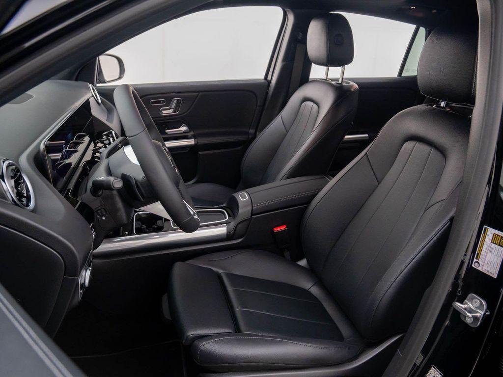 new 2026 Mercedes-Benz GLA 250 car, priced at $42,899